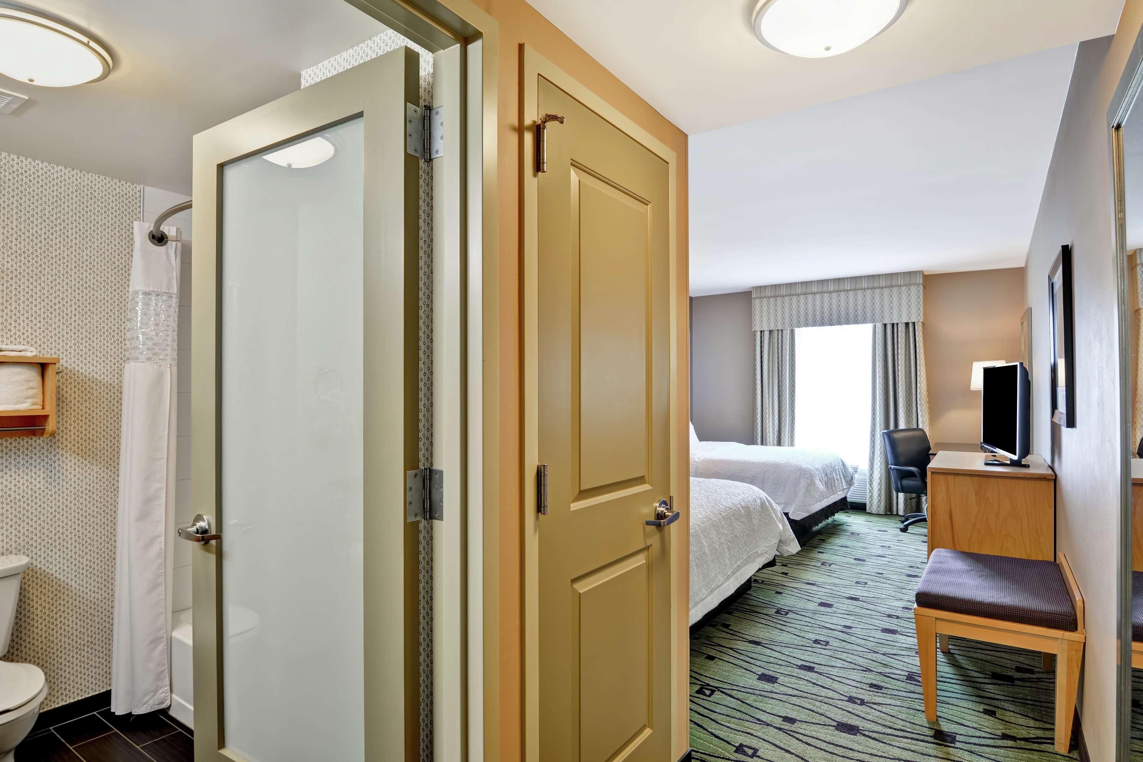 Hampton Inn & Suites Crabtree Raleigh Eksteriør billede