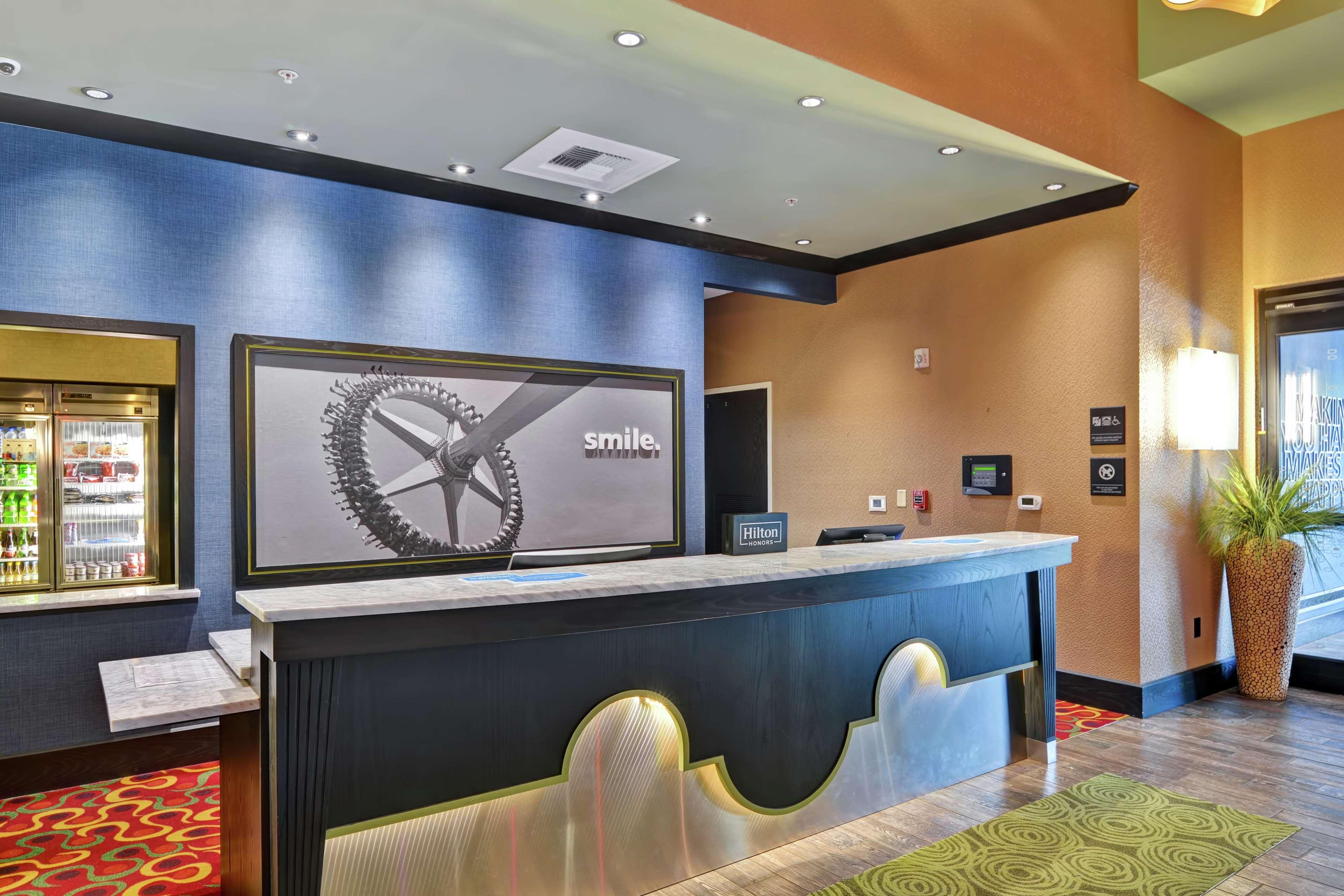 Hampton Inn & Suites Crabtree Raleigh Eksteriør billede