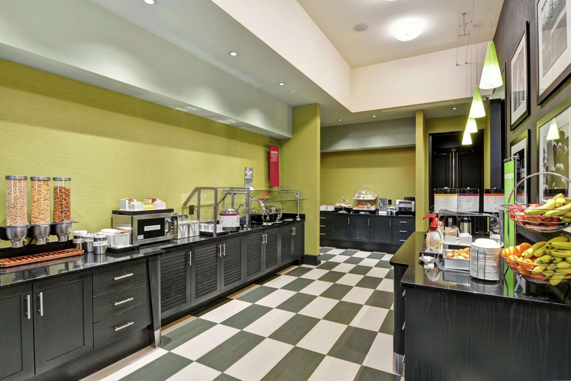 Hampton Inn & Suites Crabtree Raleigh Eksteriør billede