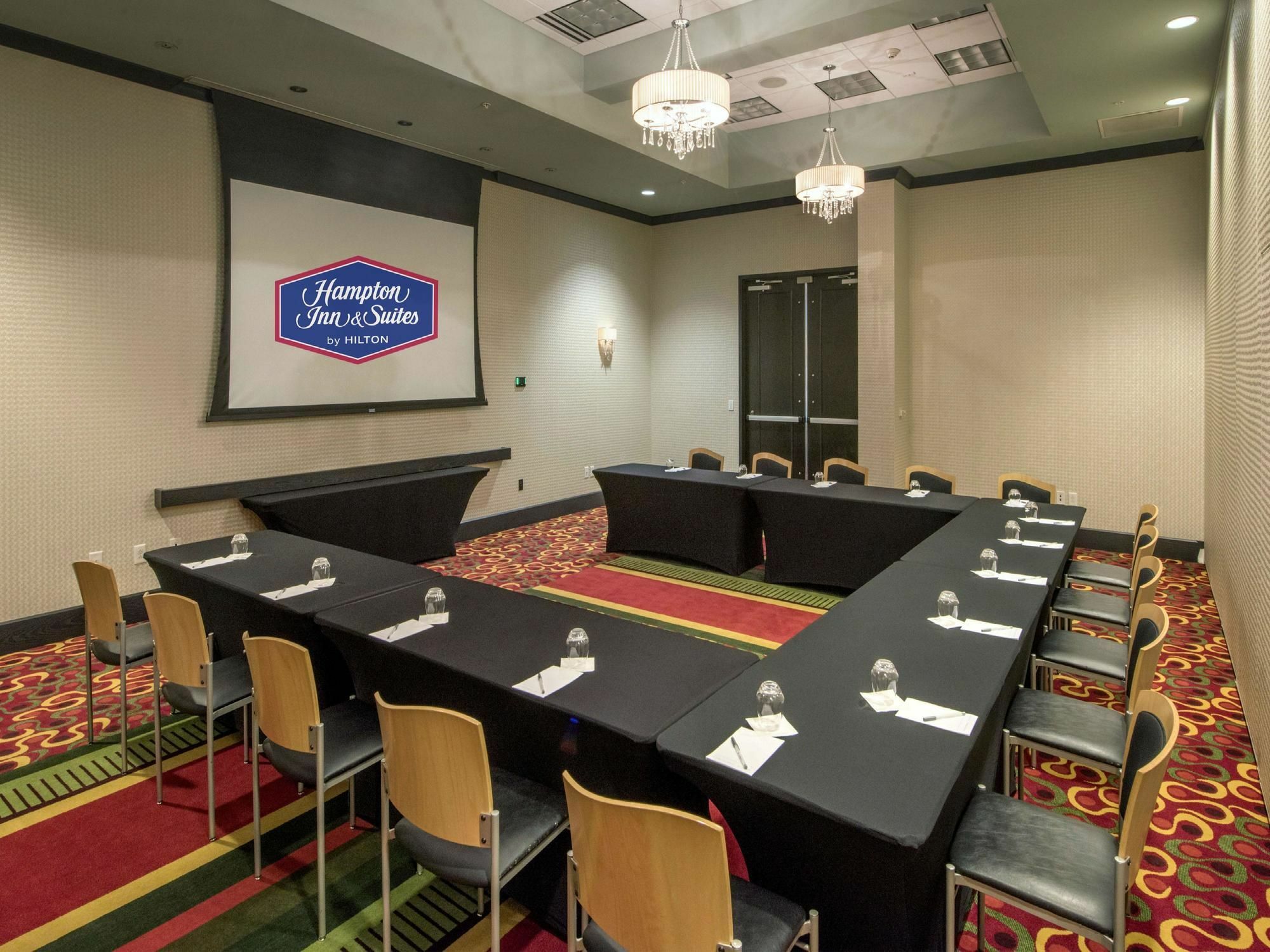 Hampton Inn & Suites Crabtree Raleigh Eksteriør billede